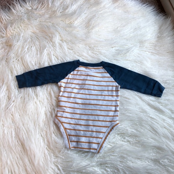 Carter’s one Pieces - Picture 4 of 6